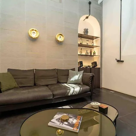 Prestigioso Loft In San Babila A 5 Min. Dal Duomo 아파트 *