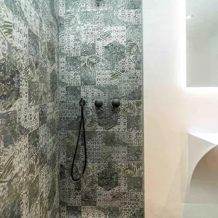 Prestigioso Loft In San Babila A 5 Min. Dal Duomo 아파트 밀라노