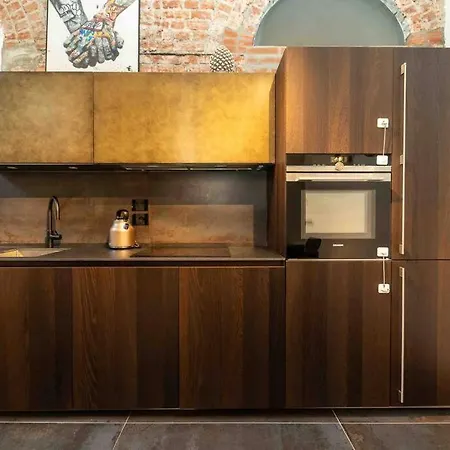 Апартаменты Prestigioso Loft In San Babila A 5 Min. Dal Duomo Милан